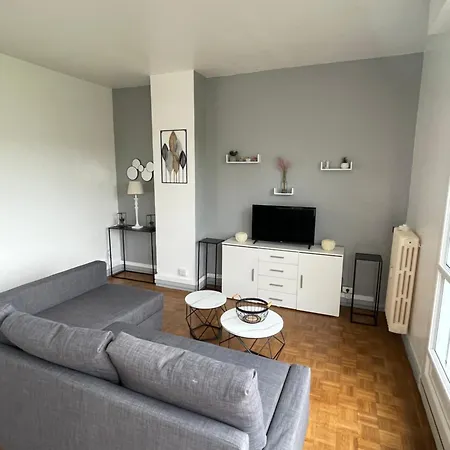 F2 Avenue Foch